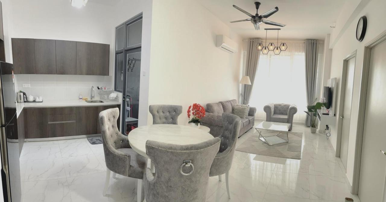 Deena Suite At Troika ,Kota Bharu Ngoại thất bức ảnh